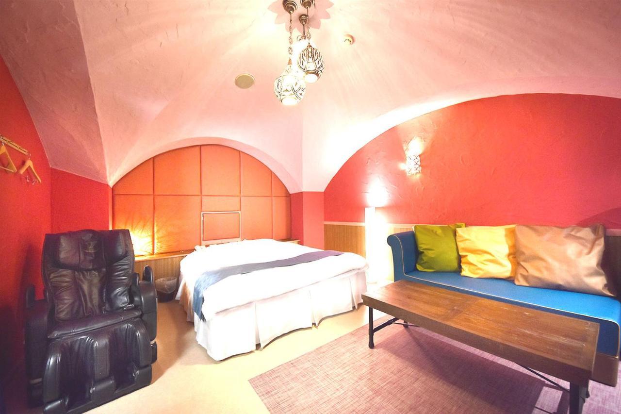 Hotel Lala Minato - Adult Only Нагоя Екстериор снимка