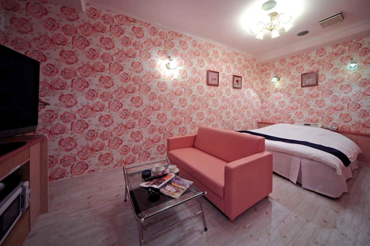 Hotel Lala Minato - Adult Only Нагоя Екстериор снимка