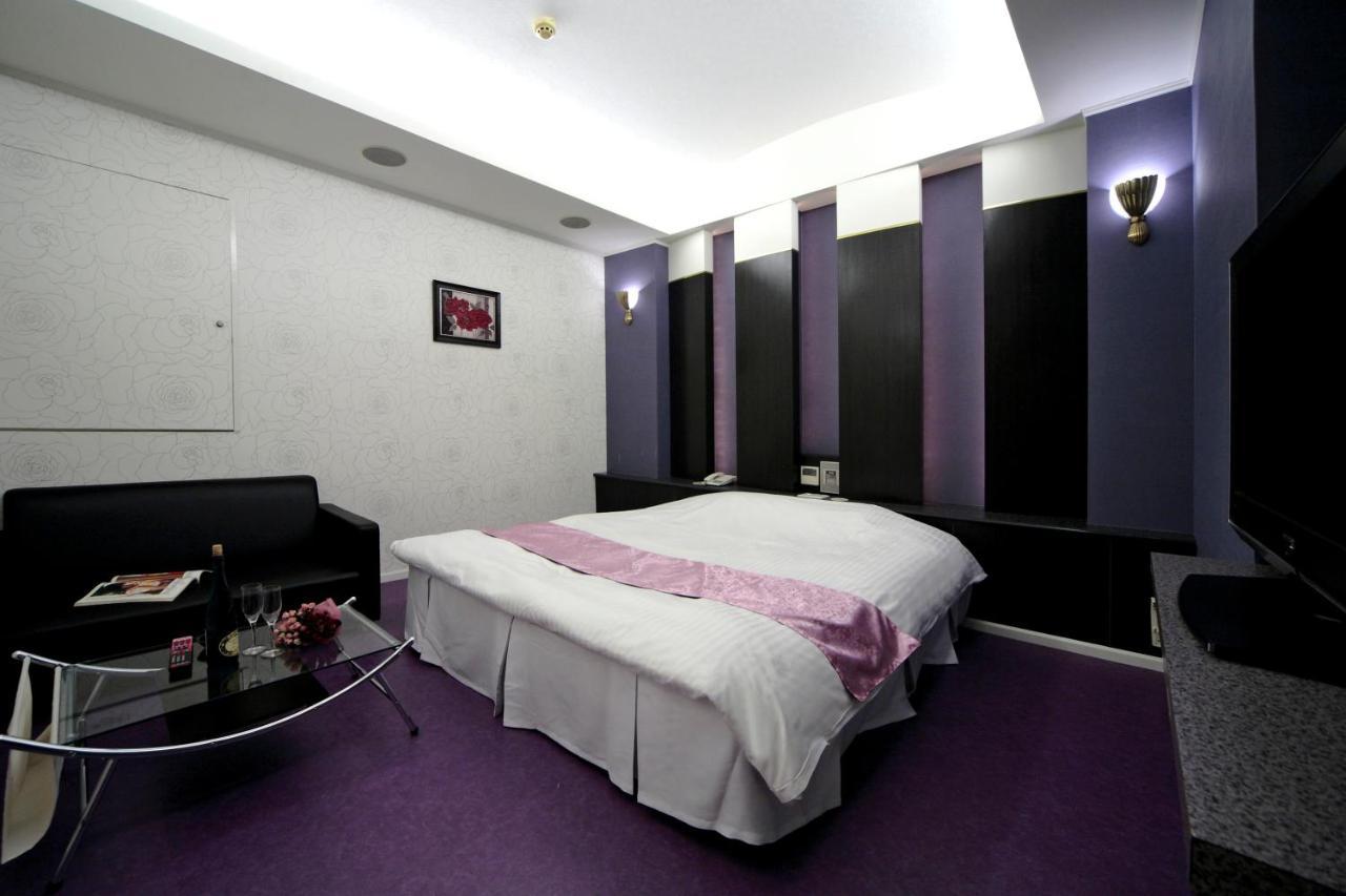Hotel Lala Minato - Adult Only Нагоя Екстериор снимка