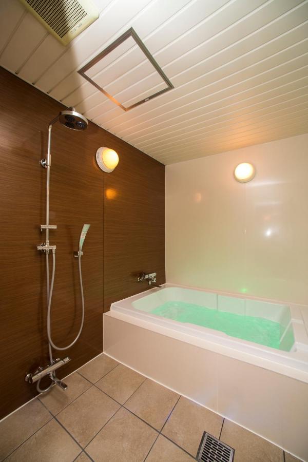 Hotel Lala Minato - Adult Only Нагоя Екстериор снимка