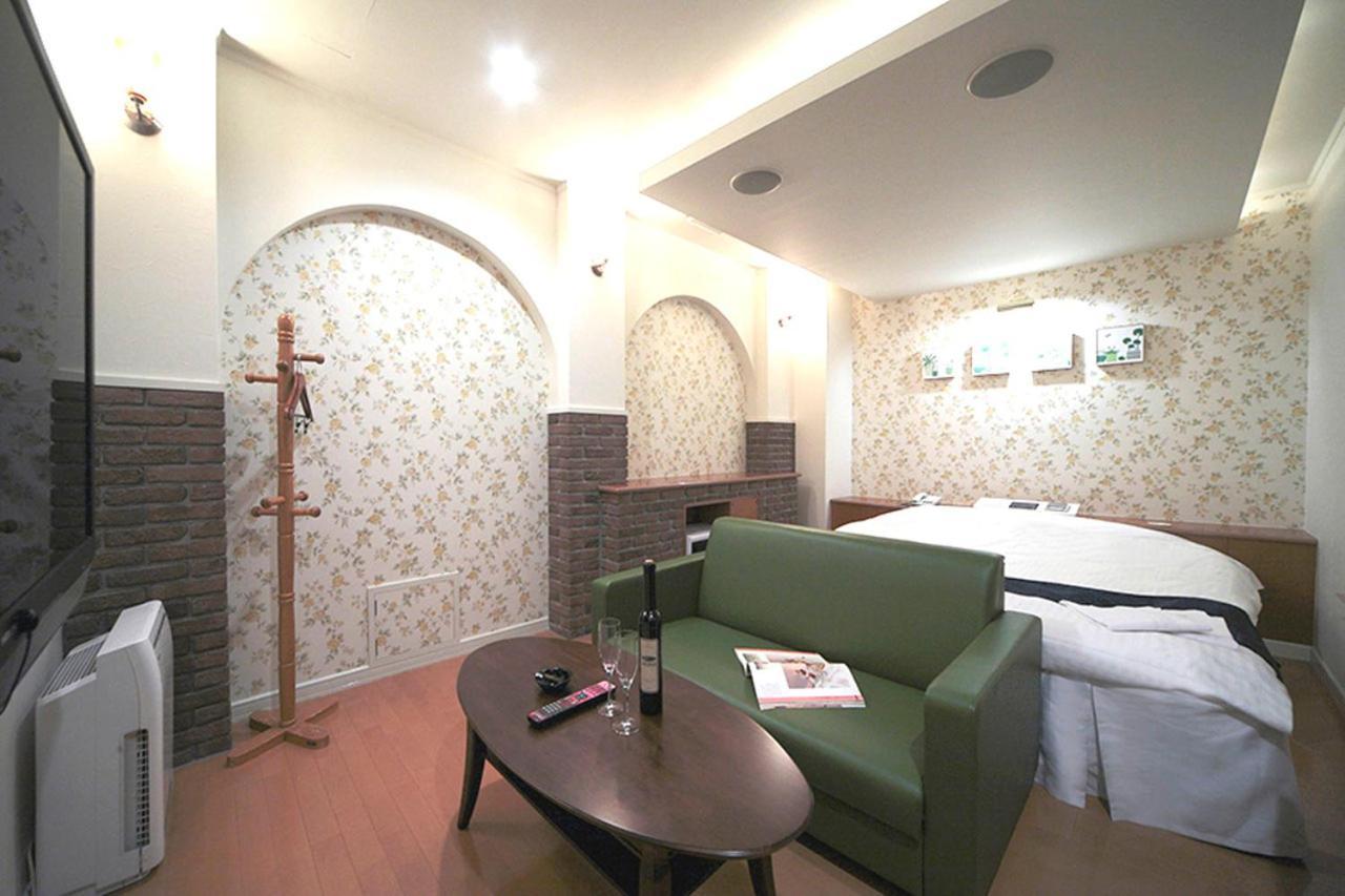 Hotel Lala Minato - Adult Only Нагоя Екстериор снимка