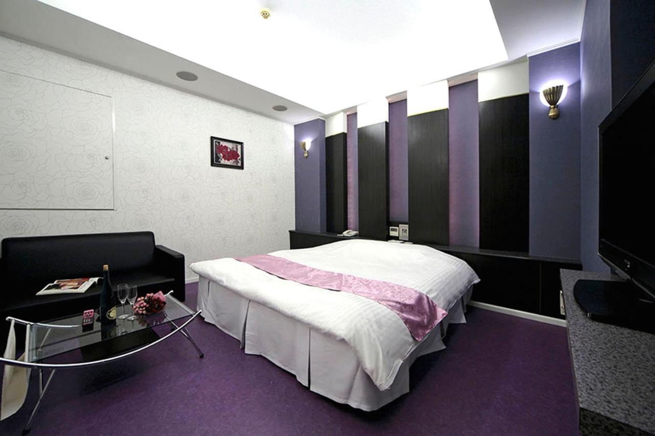 Hotel Lala Minato - Adult Only Нагоя Екстериор снимка